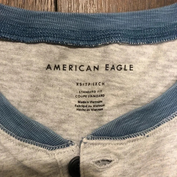 NWT Men’s American Eagle long sleeved tee-shirt - Picture 2 of 3
